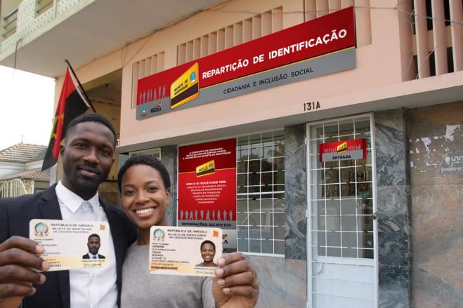 Todas as províncias angolanas estão a emitir BI e zonas recônditas terão impressoras móveis — Governo