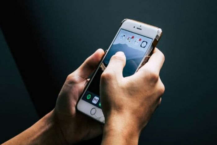 Transferências monetárias para famílias vulneráveis angolanas vão ser pagas por telemóvel