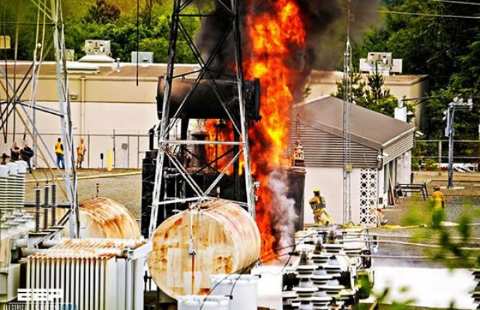 Incêndio de grandes proporções destrói 90% de subestação elétrica em Luanda